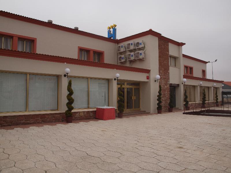 Hotel Insula Barataria Alcázar de San Juan Exterior foto